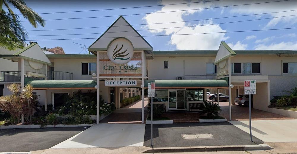 城市绿洲酒店 汤斯维尔 外观 照片